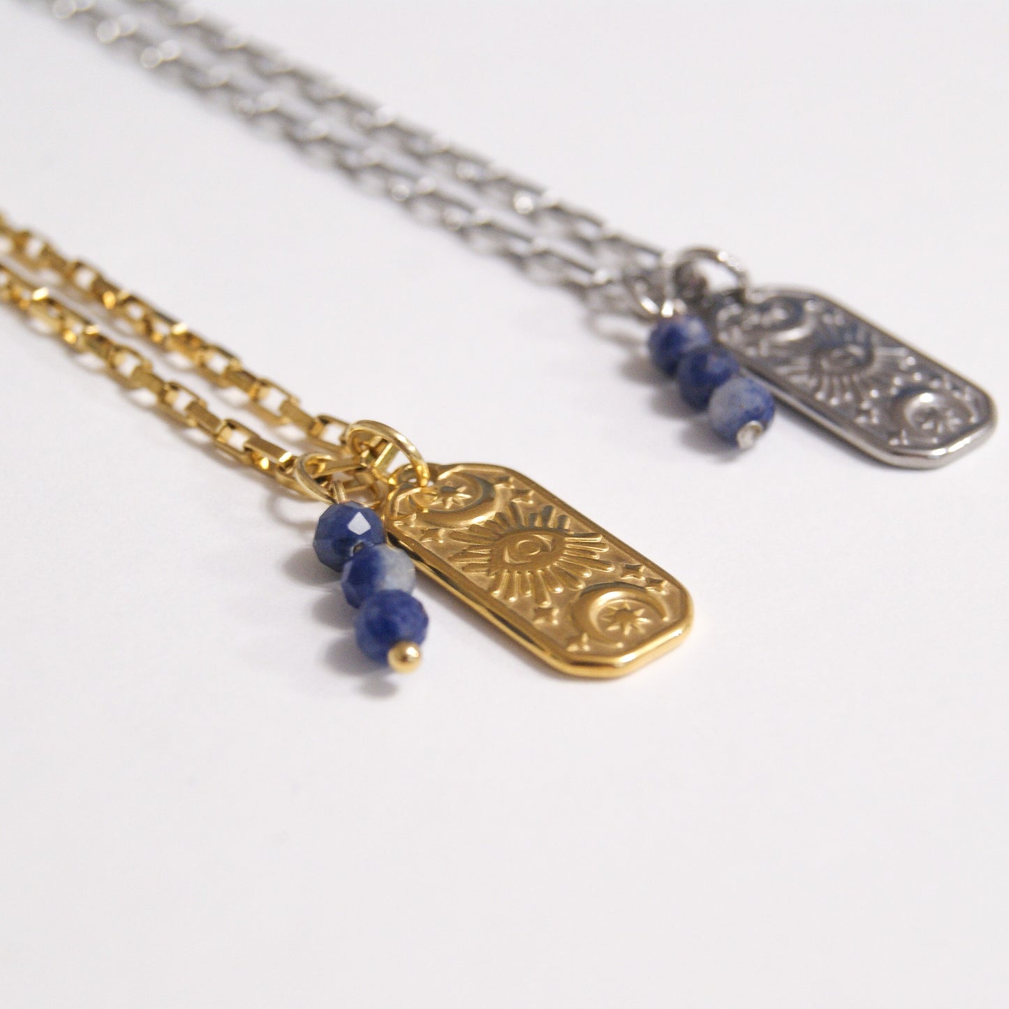 Dark light - colliers