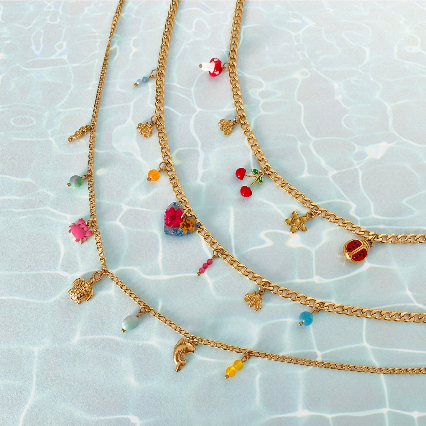 Charming summer – colliers à charms or