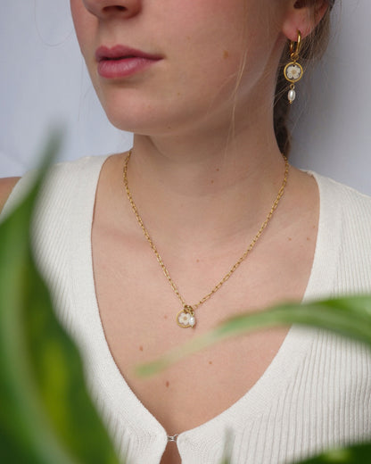 Angèle - colliers